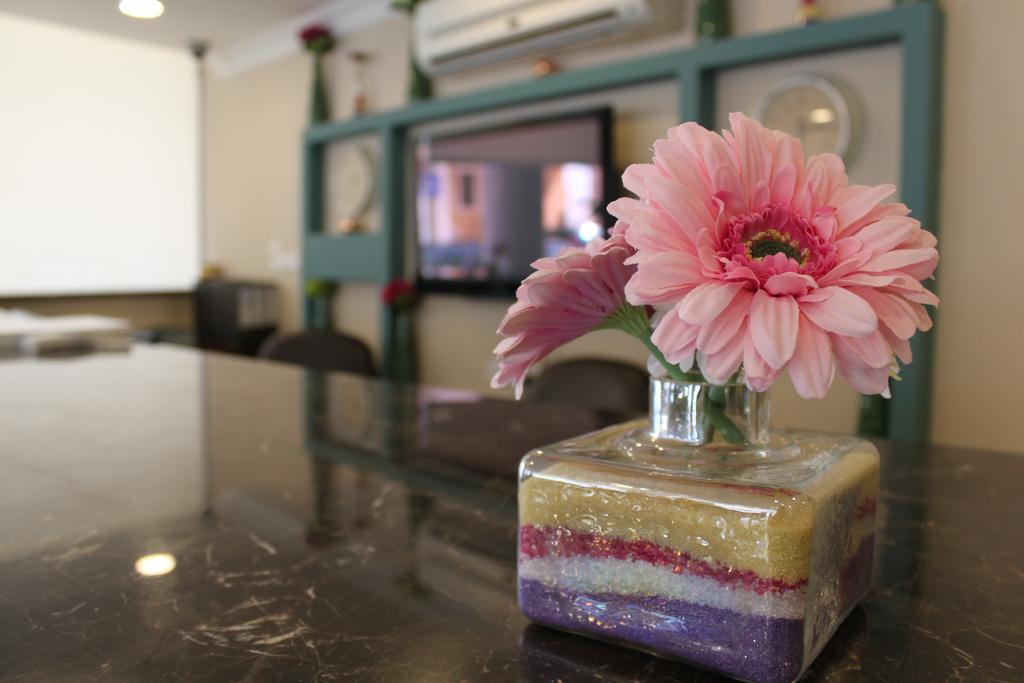 Plaza Home アル・コバール 部屋 写真